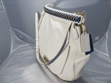 coach hobo ergo-710