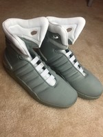 Universal Air Mags Size 13 (Nike Air Mag)