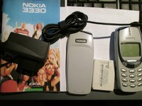 Nokia 3330 grau ohne SIMlock Ladeteil Bedienerheft   super ok gebr 7311/311