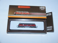 Märklin Z mini-club  8820  Diesellok  BR  221 131-6  der DB   OVP