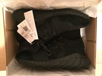 Adidas Tubular Doom Us 10,5 Eur 44 2/3 Black Neu Original Boost Qasa Nmd PK