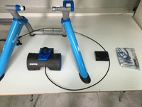 Fahrrad Cycle Trainer Tacx Booster T 2500, blau