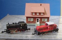 Märklin Z Dampflok BR89 , Diesellok BR260 + 1 Haus "Gebraucht"(722K)