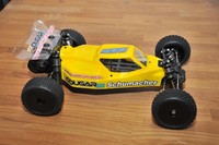 Schumacher KR 2WD-Buggy für "DIRT" Strecken