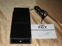 Yamaha FC7 - Expressionpedal / Fußschweller + Anleitung  *