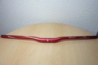 Race Face Atlas Freeride Lenker Downhill 31,8mm Klemmung 710mm breit