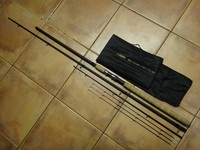 B. RICHI Solar Feeder 330 cm   5-50g  Feederrute inkl. 3 Spitzen