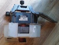 Motor  Miele HYDROMATIC W 701   TYP Mrt 32-606/2   Teil 2988421  nr 902007