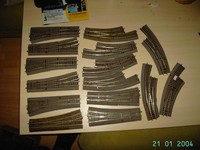 Roco Line Gleise + 17  Weichen mit Bettung  über 100 Teilig   s. Foto