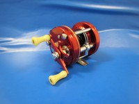 RED AMBASSADEUR (ABU Garcia) 5000 - FROM MID 60'S - 4 SCREW VERSION