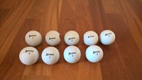 31 Pinnacle Gold, Callaway, Titleist, Top Flite und Srixon gebrauchte Golfbälle 
