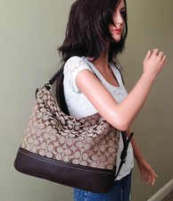 coach hobo tote-n-stor