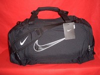NIKE Sporttasche in Schwarz  41 Liter Brasilia Fitness Tasche Bag Sport Neu