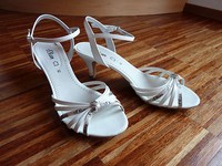 S.Oliver Sandalette, weiß-silber, Gr. 40, TOP !!