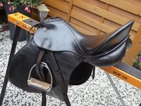 Kieffer Vielseitigkeitssattel Mittlere Kammer, 17 Zoll TOP