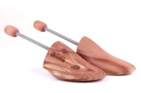 Zedernholz Schuhspanner universal mit Spiralfeder Gr. 36 - 52 z1365