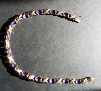 1 edeles 8K GoldArmband-333er Gold-DamenArmBand- lila&weiße Farbsteine-19,5cm 