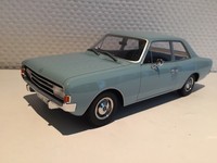 Opel Rekord C Saloon 1966 1:18 Minichamps neu & OVP 107047002