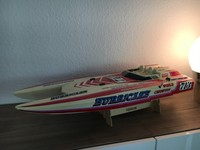 Rc Rennboot Kyosho Hurricane incl.Fehrnbedienung EVX2 watercoold Engine 2 motor