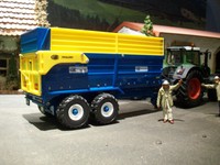 Britains 1:32 großer Silohänger Neuware%Tolle Bauernhofartikel im Shop%