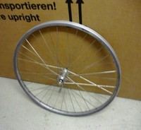 Vorderrrad für 26 er MTB  Alu Felge inkl. Schnellspanner  - Tipp !