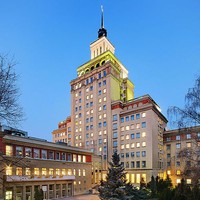 3 Luxus Tage in Prag 4 Sterne Deluxe Hotel International Prague 2ÜF 2P Reise