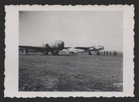 7696a❚ orig. Foto, Flugzeug auf Flugplatz