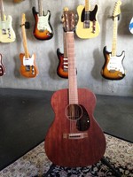 Martin OOO M 15, neuwertiger Zustand, inkl. orig. Koffer