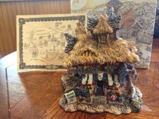 Boyds Bears Village Town Figurine - Martha's Bearly Bloom N Flower House Garden