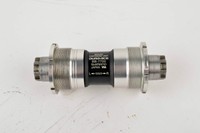 Shimano Dura-Ace #BB-7700 Octalink bottom bracket with italian threading