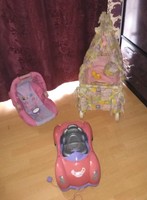 Baby Born Himmelbett mit Funktion + Auto mit Funktion + Autositz + Bauchtrage 