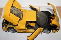 Maisto 1:18   Special Edition Ferrari F50 Hardtop gelb 
