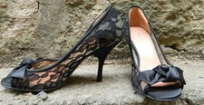 Vintage Midas Glamour Black Lace Peep Toe Heels Size 36