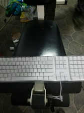 Apple White USB Keyboard for Mac NEW SEALED FACTORY PLASTIC M9034LL/A A1048