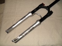 Manitou SPLICE Federgabel 26“ Federweg 100 mm 1 1/8“- defekt!