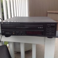 CARVER. MD/V-500  LASERDISC. CD/CDV PLAYER. DELUXE  18/8  18bit-8x OVERSAMPLING