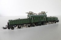 4064/4- Perfekte Märklin H0 Elektrolok "Krokodil" 3015 (CCS 800)! Version 11!