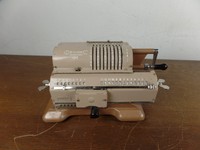Russische Rechenmaschine Old School Vintage