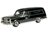 1:18 SCHUCO Mercedes-Benz 600 Bestattungswagen schwarz HEARSE  