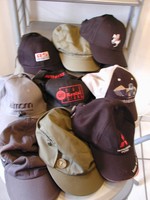 9 Kappen Kappensammlung Base-Cap Mitsubishi Liebherr Isenbeck Pils CAT AS Jagd