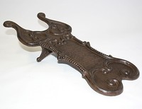 Stiefelknecht Schuhauszieher Stiefelauszieher Gusseisen braun Landhaus 8332