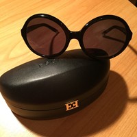 *NEU* Original ESCADA Sonnenbrille, schwarz