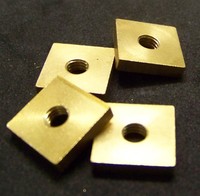 4x Nutensteine Finnenplättchen f. US BOX Surfboard M5 Mutter Windsurfbrett Finne