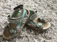  Schöne SuperFit Sandalette für Mädchen, Größe 29, 