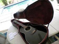WASHBURN ELECTRO ACOUSTICK BLACK KNIGHT GUITAR W PREMIUM HARD CASE