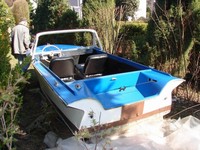 Plastikboot Trainer Motorboot Boot 25 PS MOSKWA Zweitaktmotor DDR Ostalgie