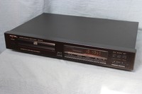 Rotel RCD-975  CD-Player +  FB
