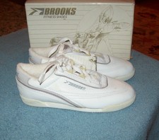 Vintage Brooks Silhouette White Leather Athletic Shoes 5 New