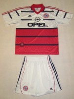Adidas Bayern München Trikot Jersey Maglia Camiseta Maillot + Short FCB 98/00 L