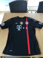 CL Trikot und Hose FC Bayern München 2014/2015- 10 Robben - Größe L